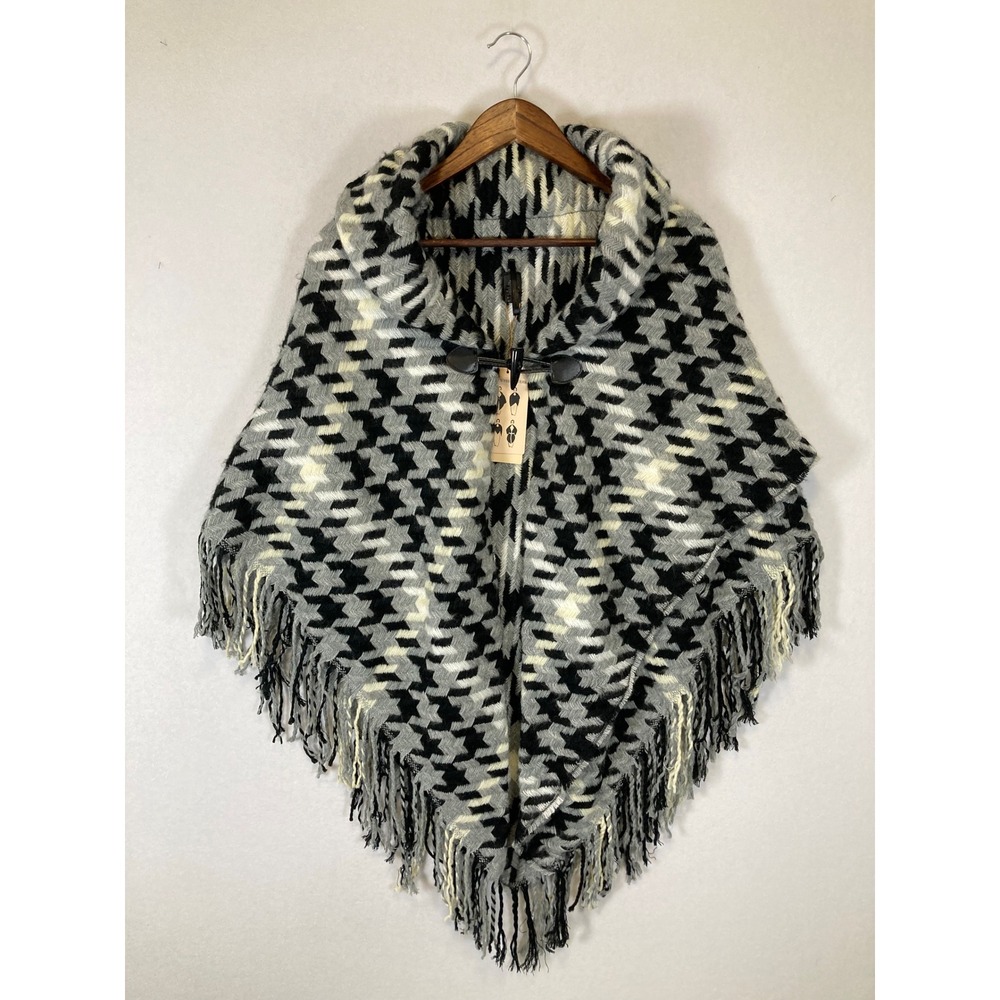 Dark Academia Altare Womens OS Black White Houndstooth Toggle Fringe Knit Poncho